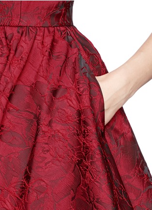 Detail View - Click To Enlarge - ALICE & OLIVIA - 'Tevin' floral jacquard racerback dress