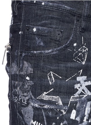 Detail View - Click To Enlarge - 71465 - Graffiti print skater jeans