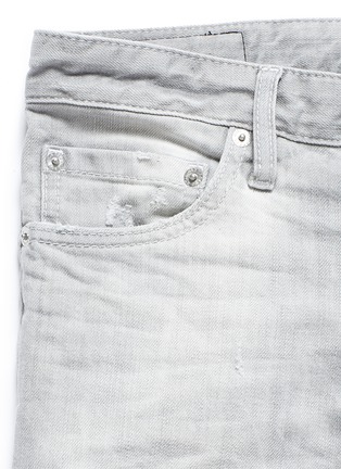 - 71465 - Slim fit rip and repair jeans