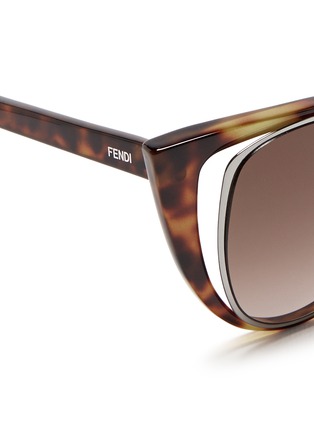 Detail View - Click To Enlarge - FENDI - 'Paradeyes' inset metal rim tortoiseshell acetate sunglasses