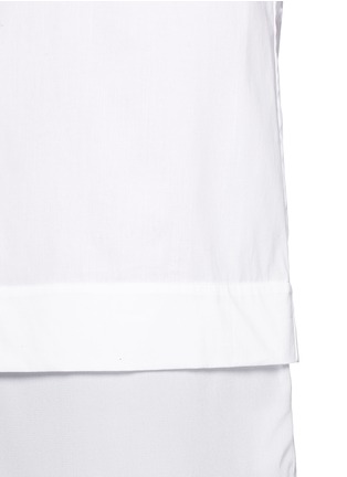 Detail View - Click To Enlarge - VINCE - Silk panel cotton poplin shirt