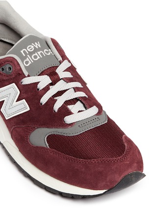 Detail View - Click To Enlarge - NEW BALANCE - '999' suede sneakers