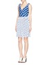 Figure View - Click To Enlarge - HELEN LEE - Wave print piqué shoulder tie dress