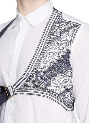 Detail View - Click To Enlarge - DRIES VAN NOTEN - 'Cooper' embroidery harness cotton shirt