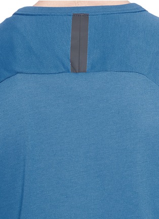 Detail View - Click To Enlarge - NIKE - Ribbed raglan sleeve T-shirt