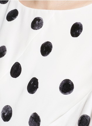 Detail View - Click To Enlarge - OSCAR DE LA RENTA - Tiered skirt polka dot silk crepe gown