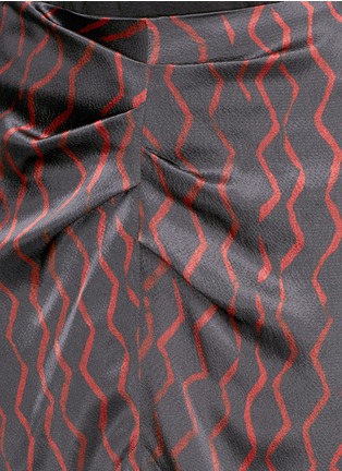 Detail View - Click To Enlarge - ISABEL MARANT - 'Sliven' zigzag print pencil skirt