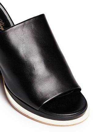 Detail View - Click To Enlarge - CLERGERIE - 'Astro' contrast trim leather mules