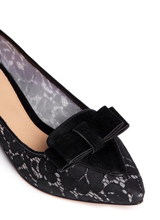 Detail View - Click To Enlarge - TORY BURCH - 'Glenna' satin bow lace flats
