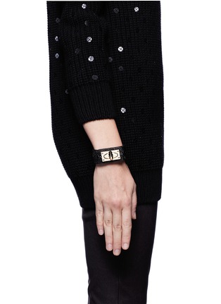Figure View - Click To Enlarge - GIVENCHY - Shark turn-lock bracelet