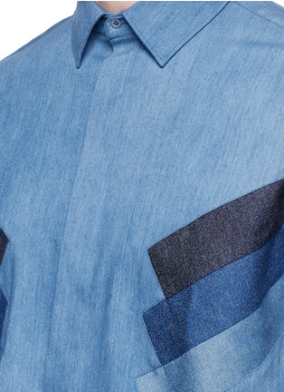 Detail View - Click To Enlarge - NEIL BARRETT - 'Retro Modernist' panel denim shirt