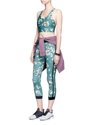 Figure View - Click To Enlarge - THE UPSIDE - 'Deep Sea Floral NYC' performance capri leggings