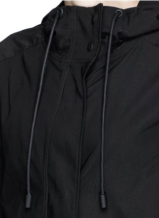 Detail View - Click To Enlarge - ALALA - Mesh panel drawstring water repellent parka