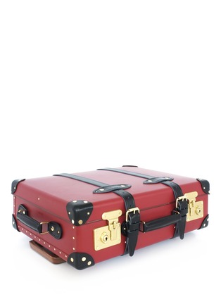  - GLOBE-TROTTER - Chivas 12 Made for Gentlemen limited edition 20" trolley case