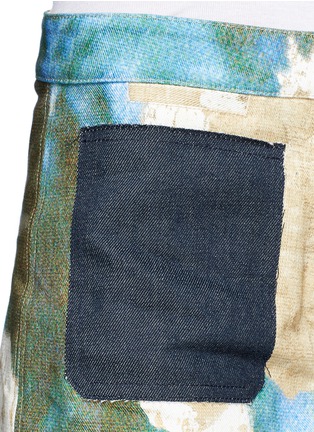 Detail View - Click To Enlarge - ACNE STUDIOS - Sailor wall print denim shorts