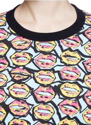 Detail View - Click To Enlarge - MARKUS LUPFER - 'Neon Scribble Lip' Anna sweatshirt