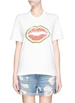 Main View - Click To Enlarge - MARKUS LUPFER - 'Watermelon Smacker Lip' sequin T-shirt