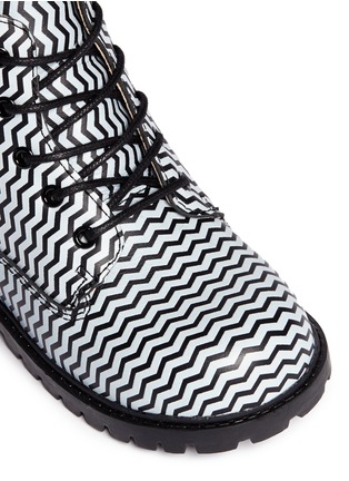 Detail View - Click To Enlarge - AKID - 'Atticus' chevron stripe print leather toddler boots