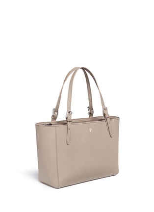 Detail View - Click To Enlarge - TORY BURCH - 'York' small saffiano leather tote