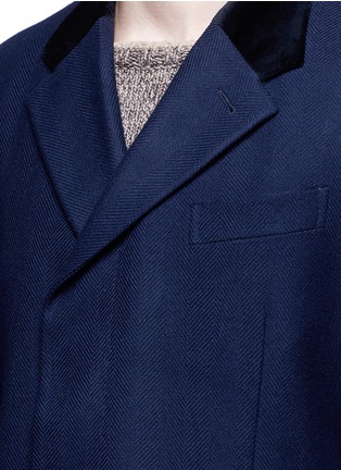Detail View - Click To Enlarge - BOGLIOLI - Velvet collar wool-cashmere herringbone coat