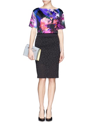 Figure View - Click To Enlarge - ST. JOHN - Floral print silk satin top