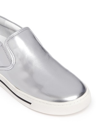 Detail View - Click To Enlarge - MARC BY MARC JACOBS - Metallic leather slip-ons