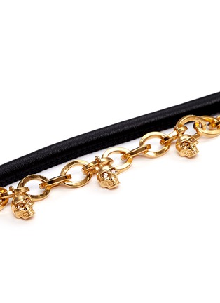 Detail View - Click To Enlarge - ALEXANDER MCQUEEN - Leather and skull embellish chain bracelet