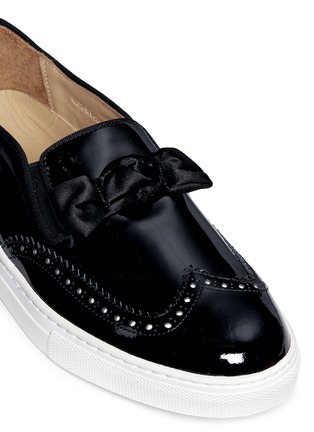 Detail View - Click To Enlarge - CHARLOTTE OLYMPIA - 'Party Alex' bow patent leather skate sneakers