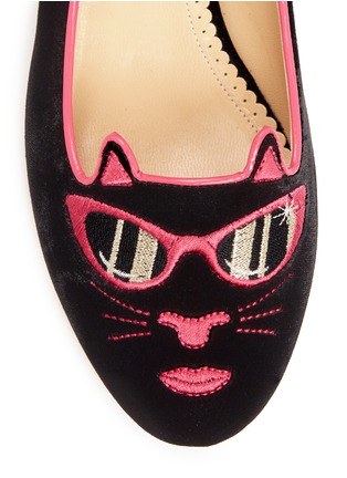 Detail View - Click To Enlarge - CHARLOTTE OLYMPIA - x Barbie® 'Pretty in Pink Kitty' embroidered velvet flats