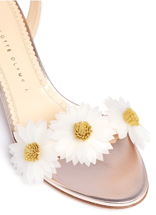 Detail View - Click To Enlarge - CHARLOTTE OLYMPIA - 'Tara' daisy appliqué metallic leather sandals