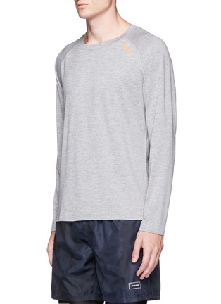 Front View - Click To Enlarge - 2XU - 'Urban' performance long sleeve T-shirt