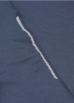 Detail View - Click To Enlarge - 2XU - 'Urban' reflective logo print performance T-shirt