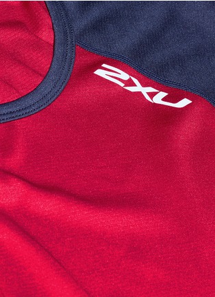 Detail View - Click To Enlarge - 2XU - 'Ice X' reflective logo print performance T-shirt
