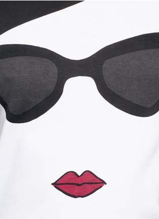 Detail View - Click To Enlarge - ALICE & OLIVIA - 'Stace Face Frida' print T-shirt