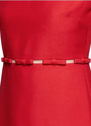 Detail View - Click To Enlarge - VALENTINO GARAVANI - Bow appliqué mesh waist Crepe Couture dress