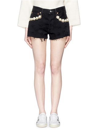 Detail View - Click To Enlarge - FORTE COUTURE - 'Kalifornia' faux pearl chain distressed denim shorts
