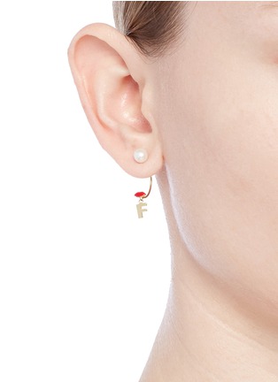 Figure View - Click To Enlarge - DELFINA DELETTREZ - 'ABC Micro Lips Piercing' freshwater pearl 18k yellow gold single earring – F