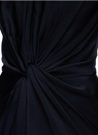Detail View - Click To Enlarge - ALEXANDER MCQUEEN - Knot detail drape cady gown