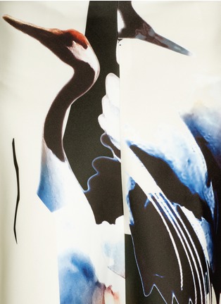 Detail View - Click To Enlarge - MO&CO. EDITION 10 - Abstract print A-Line skirt