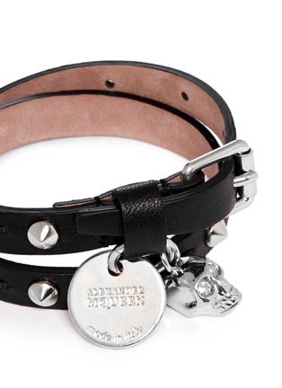 Detail View - Click To Enlarge - ALEXANDER MCQUEEN - Skull charm double wrap stud leather bracelet