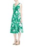 Figure View - Click To Enlarge - - - Banana leaf print V-neck poplin dress