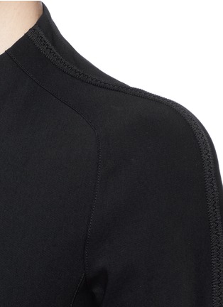 Detail View - Click To Enlarge - THE ROW - 'Bo' seamed techno cotton dress