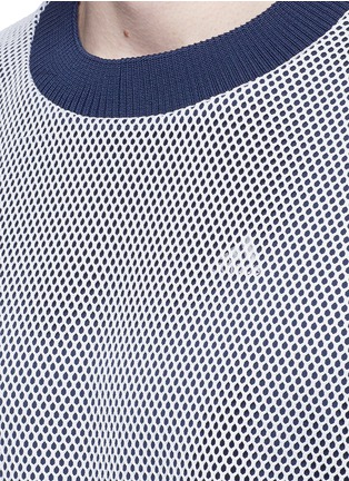 Detail View - Click To Enlarge - 72896 - Mesh overlay Climachill® performance T-shirt