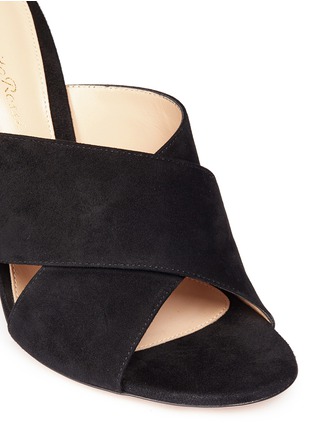 Detail View - Click To Enlarge - GIANVITO ROSSI - Cross front suede mules