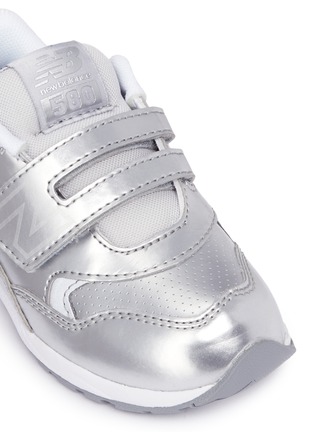 Detail View - Click To Enlarge - NEW BALANCE - '580' metallic toddler sneakers