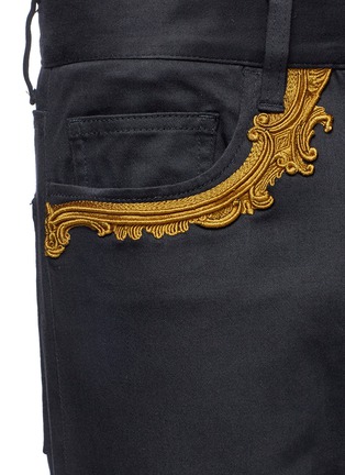 Detail View - Click To Enlarge - 73088 - Decorative embroidered slim fit pants