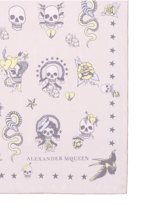 Detail View - Click To Enlarge - ALEXANDER MCQUEEN - Skull tattoo silk chiffon scarf