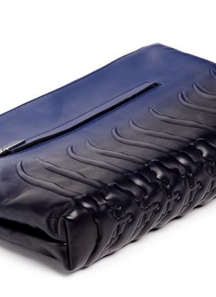 Detail View - Click To Enlarge - ALEXANDER MCQUEEN - Spinal cord gradient leather zip pouch