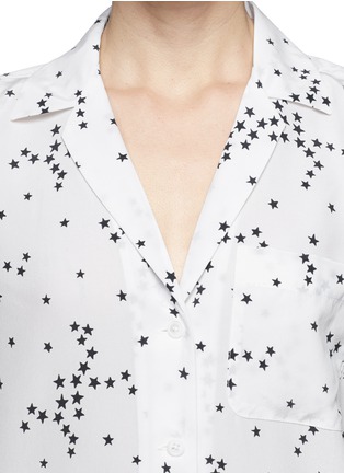 Detail View - Click To Enlarge - EQUIPMENT - 'Sleeveless Keira' star print silk shirt