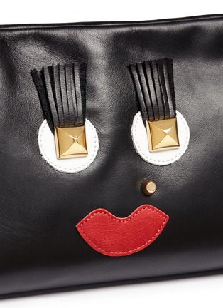  - A-ESQUE - 'Box Clutch Midi 02 Happy' leather bag